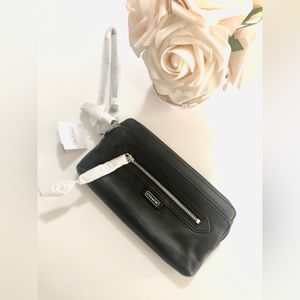 DAISY LEATHER DOUBLE ZIP WALLET (COACH F49397 - BLACK)